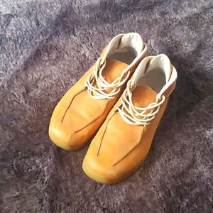 Tan Mecca Boots Sz 13